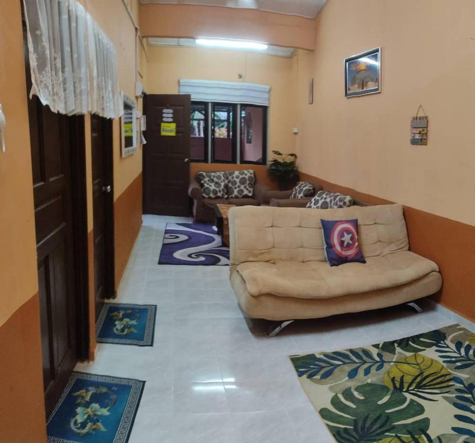 Ns Homestay Private Pool Tanah Merah  Eksteriør billede