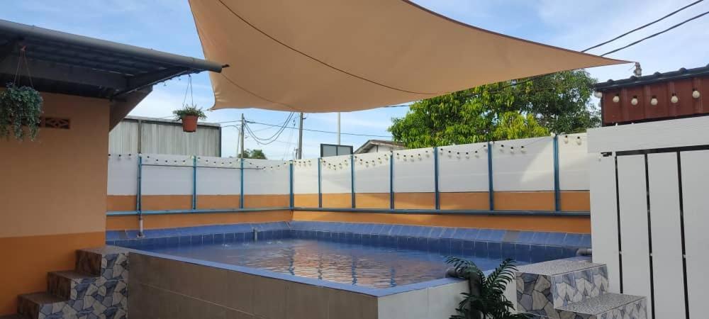 Ns Homestay Private Pool Tanah Merah  Eksteriør billede